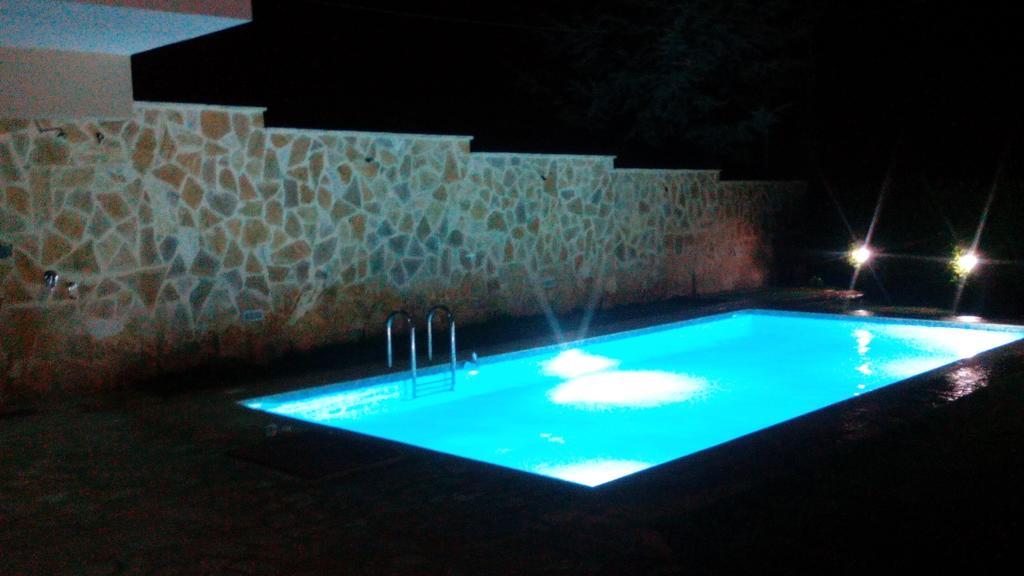 Apartment With Private Pool Κιάτο Εξωτερικό φωτογραφία