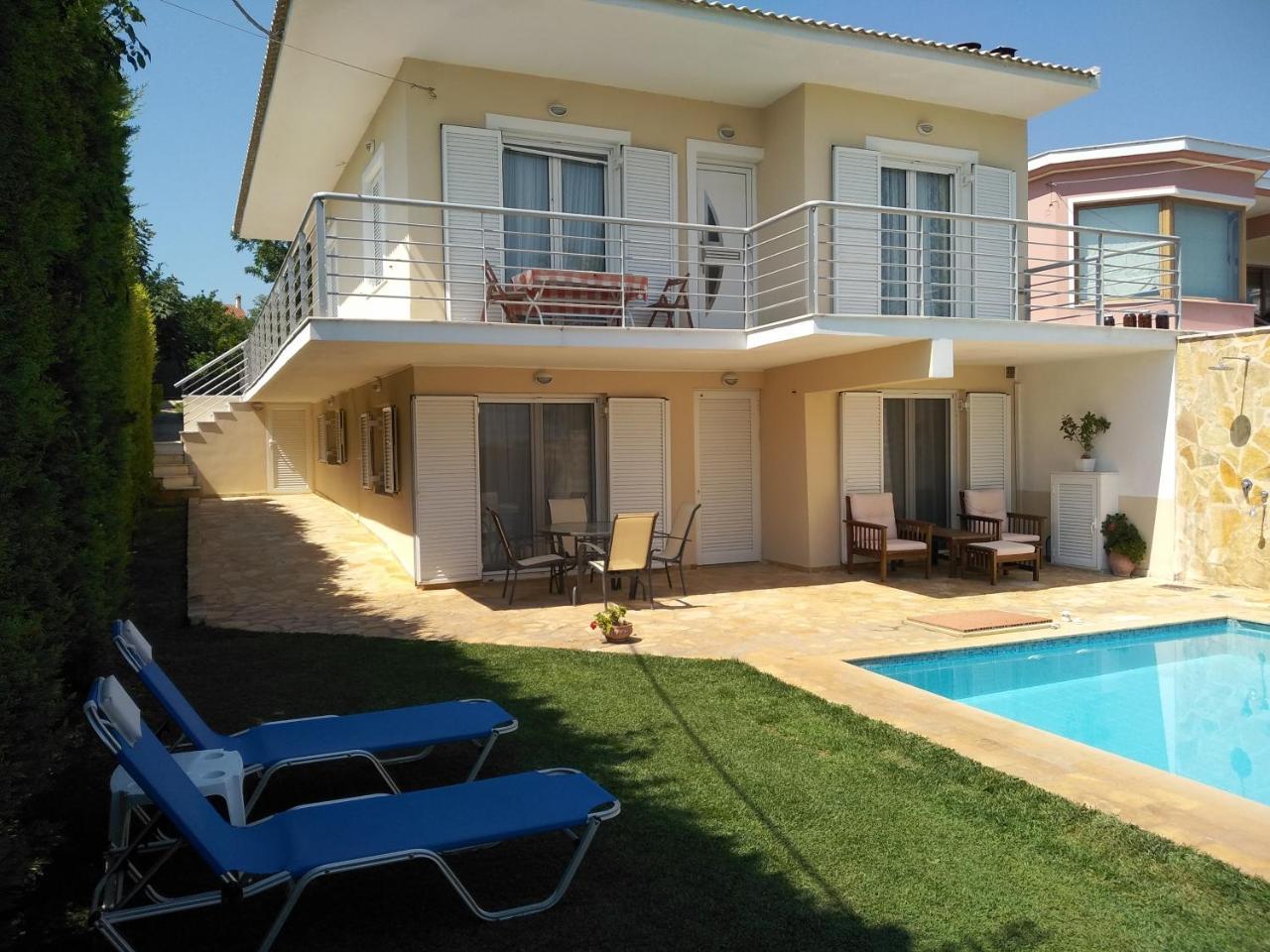 Apartment With Private Pool Κιάτο Εξωτερικό φωτογραφία